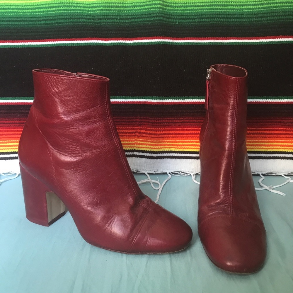 Zara 90s block heel ankle boots